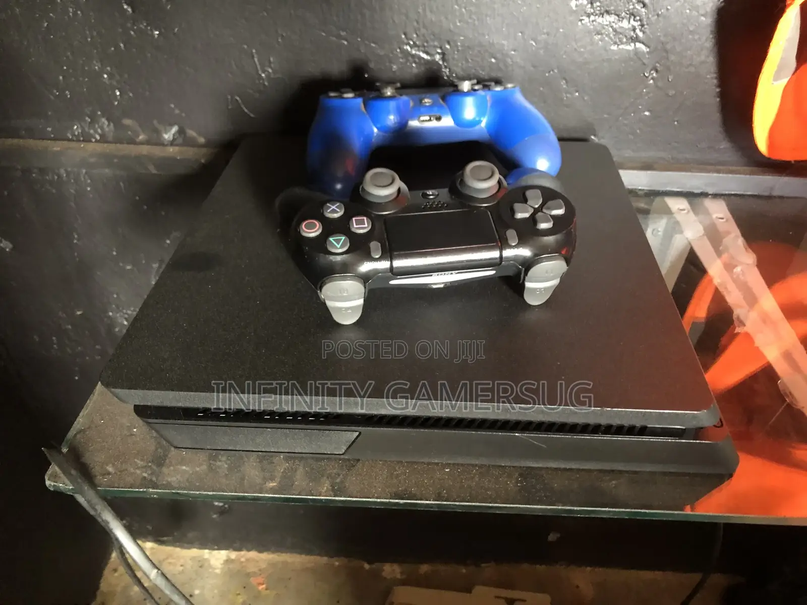 PS4 Slim Chipped Console