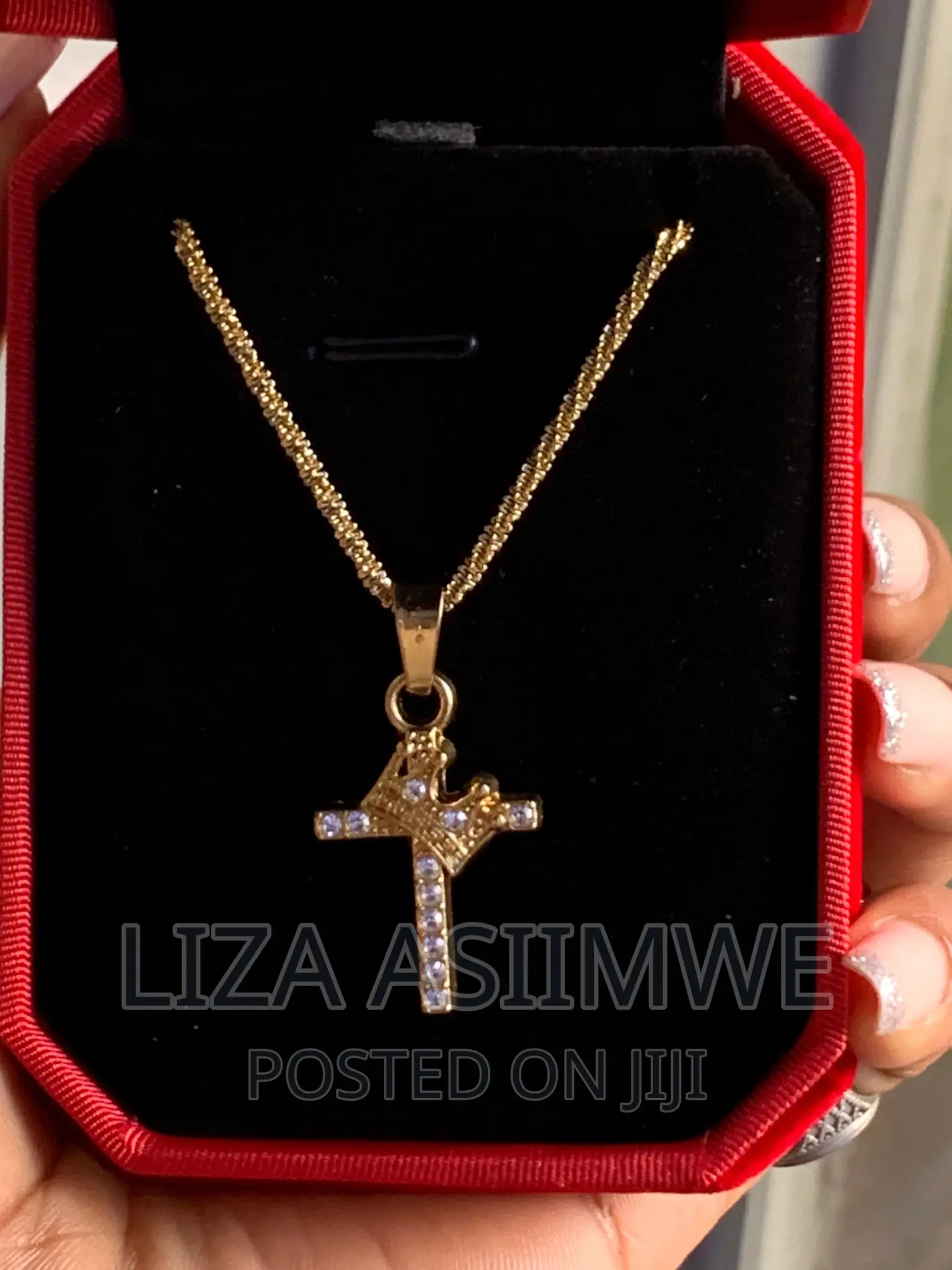 Lady’S Necklaces