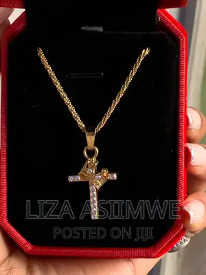 Lady’S Necklaces