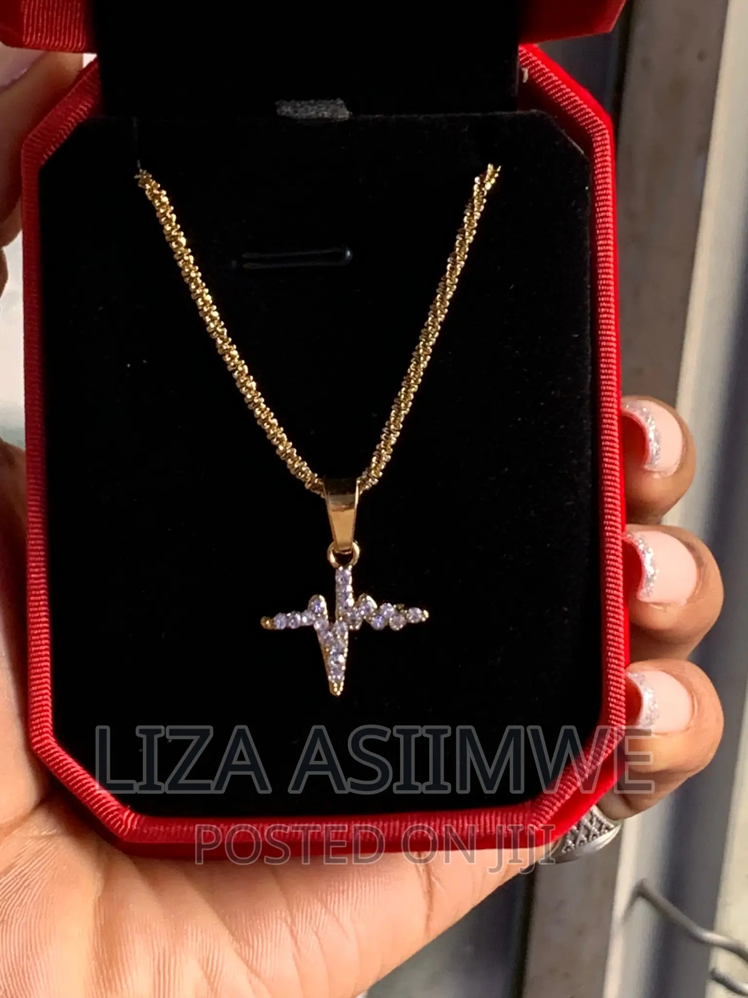 Lady’S Necklaces