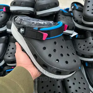 Crocs. New Black Hiker. Order