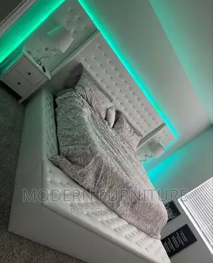 Kings Bed of 6 X 6 Feet Call Us On