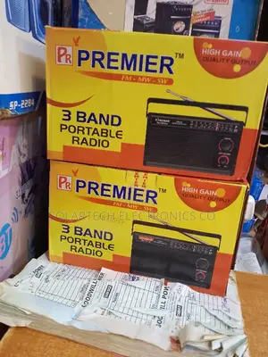 Premier 3 Band Portable Radio