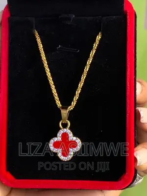 Lady’S Necklaces