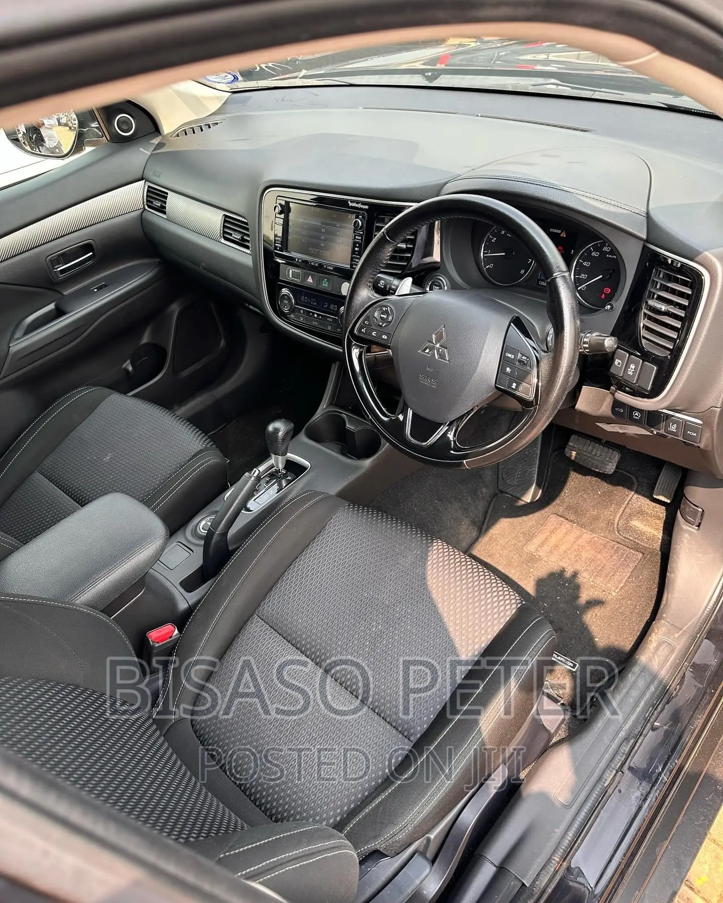 Mitsubishi Outlander 2016 Black