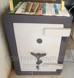 Safe Box Metallic
