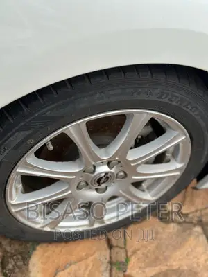 Subaru Trezia 2012 White