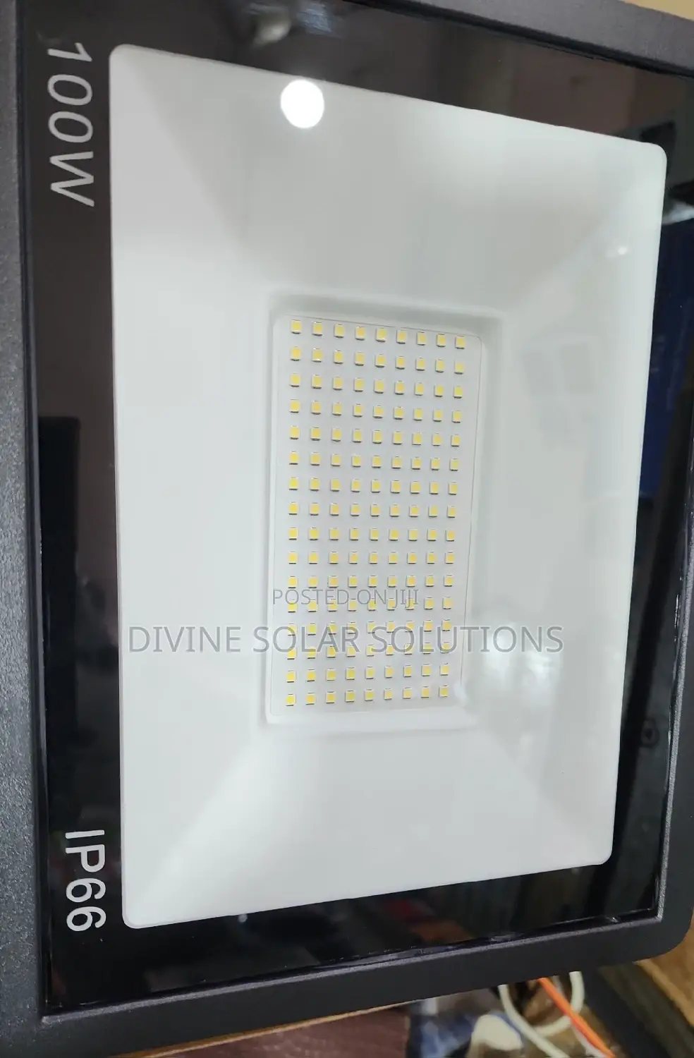Pearl Light 100w Flood Light