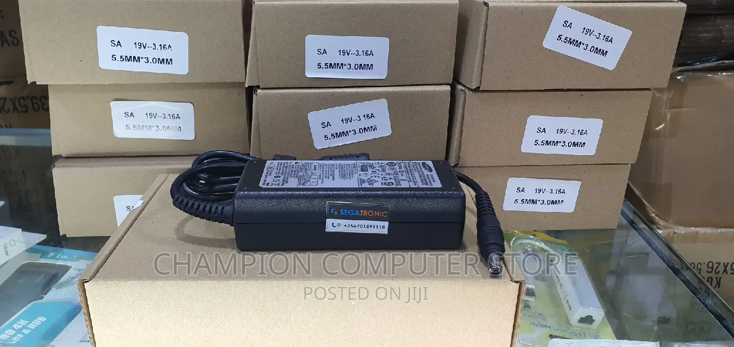 Samsung Laptop Charger 19V 3.16A