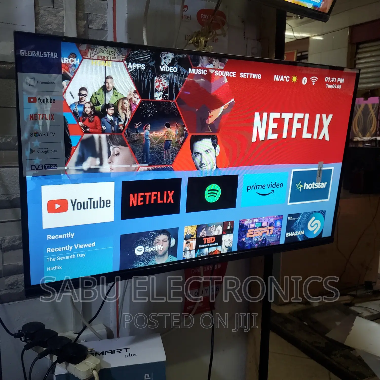 Smart TV Bluetooth 32 Inch Framelesss With Inbuilt Decoder