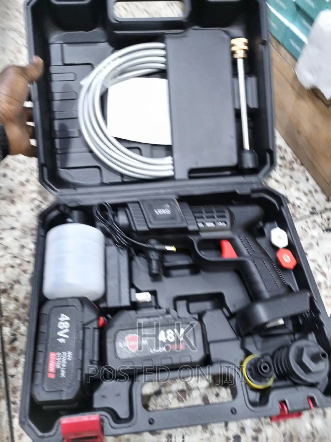 2 Batteries Cordless High Pressure Washer