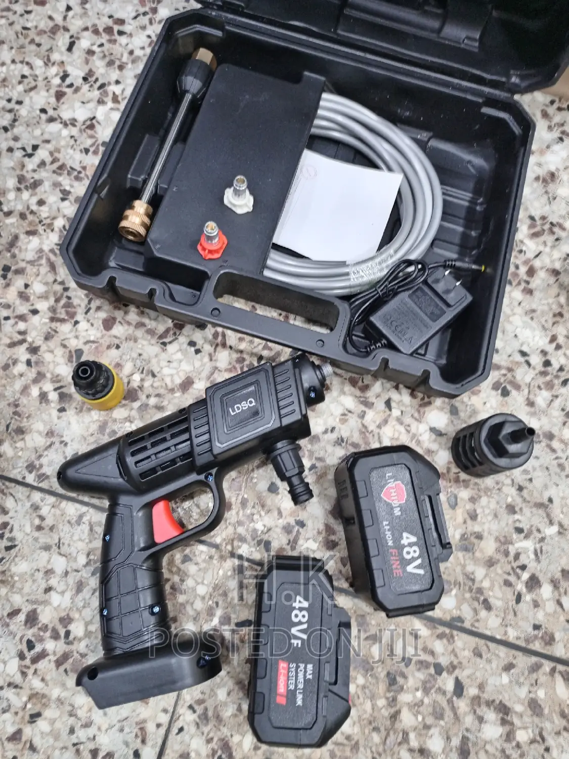 2 Batteries Cordless High Pressure Washer
