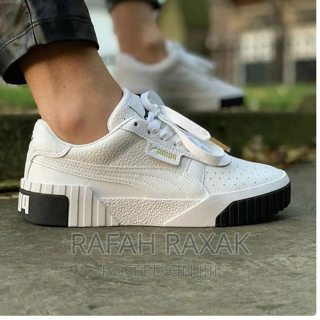 Original Unisex White Puma Sneakers