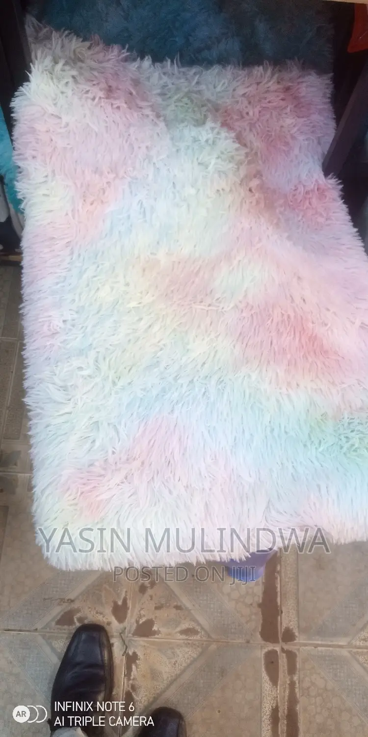 Fluffy Carpets2.5m X3m