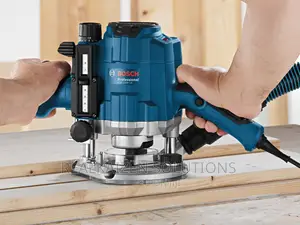 German BOSCH Professional Heavy Duty Wood Power Router 1250W