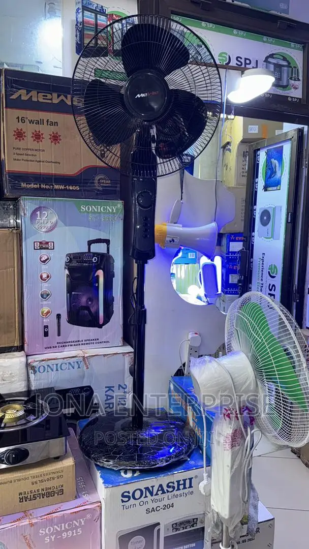 Mewe Stand Fan Black
