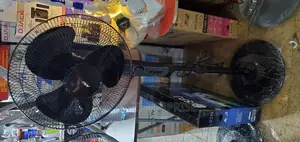 Mewe Stand Fan Black