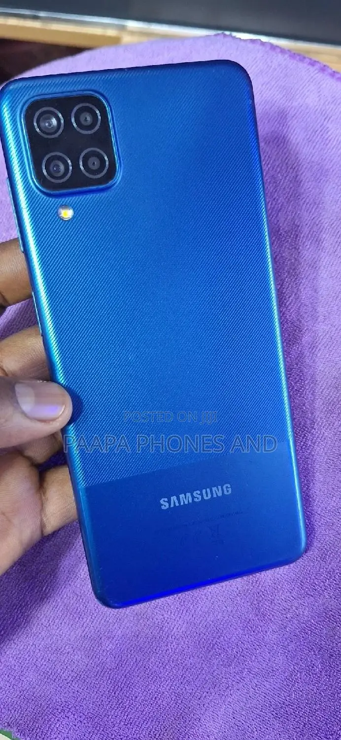 Samsung Galaxy A12 64 GB Blue