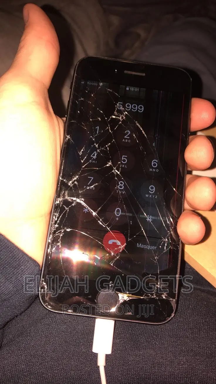 iPhone Screen Replacements