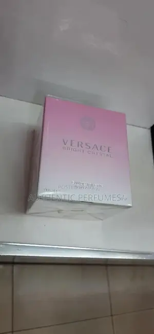 Versace Bright Crystal Eau De Toilette