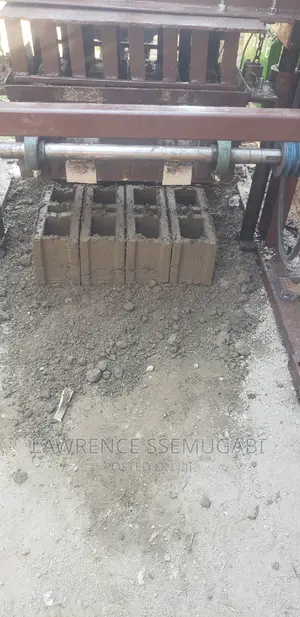 Brick Macking Machine Both Hollow And Solid Bricks
