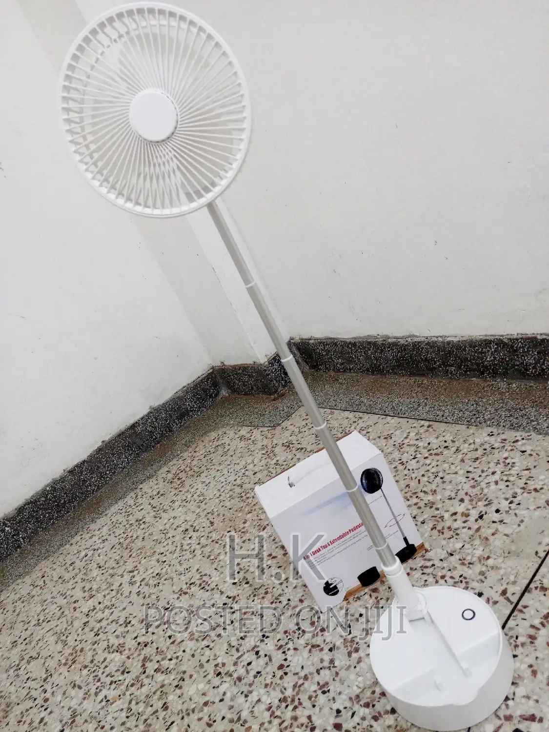 Portable USB Rechargeable Folding Telescopic Floor Fan Mini