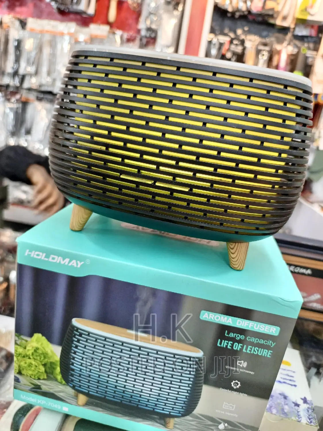 400mls Essential Oil Diffuser With 7 Color Lights