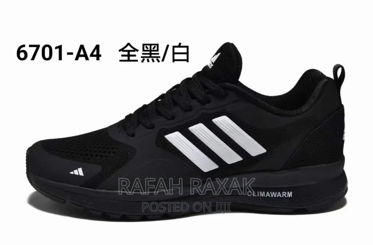Original Classic Adidas Climawarm Running Sneaker