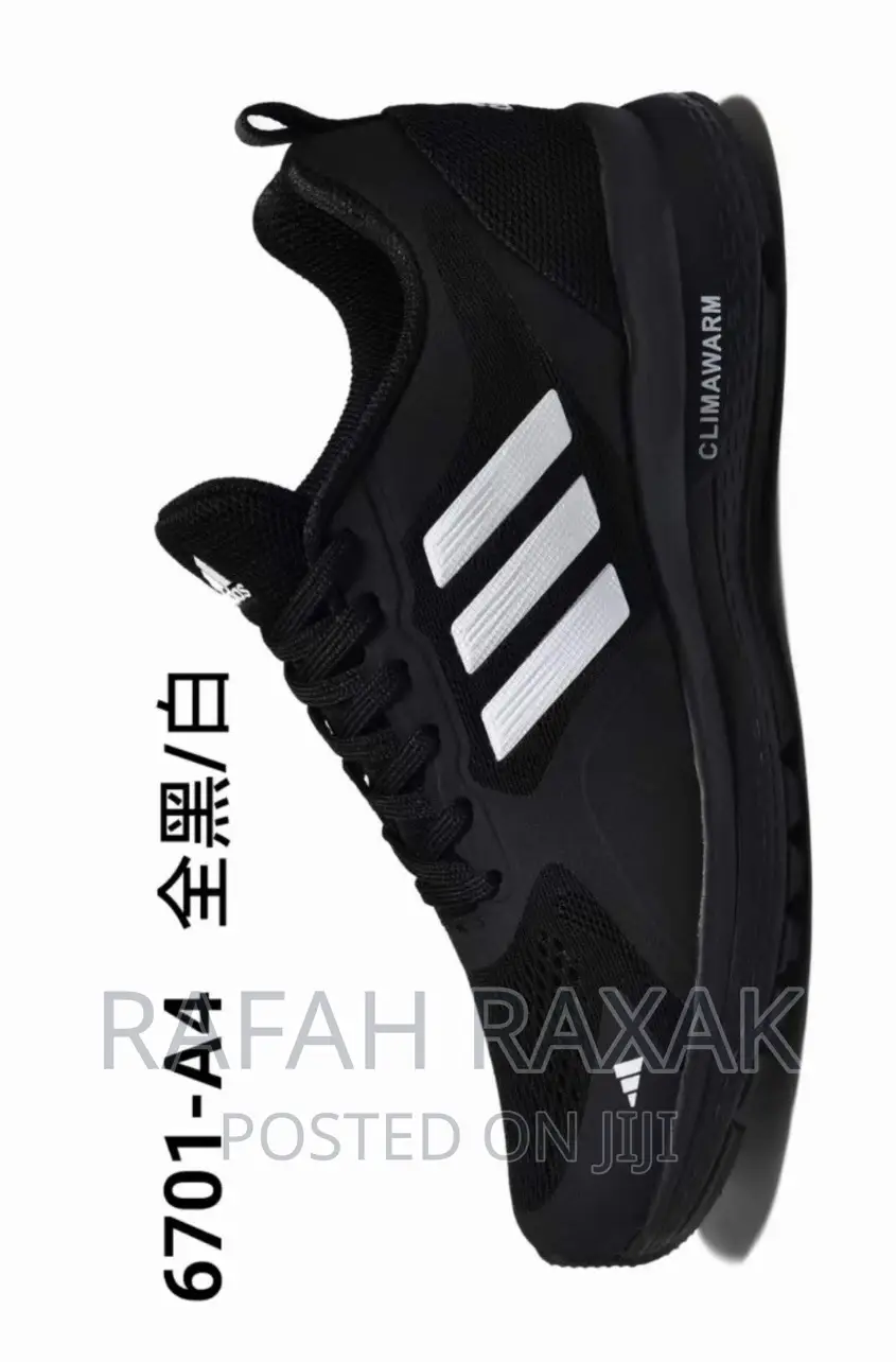 Original Classic Adidas Climawarm Running Sneaker