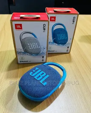JBL Clip 4 Ultra-Portable Speakers \\ 5w \\ Bluetooth V5.1.