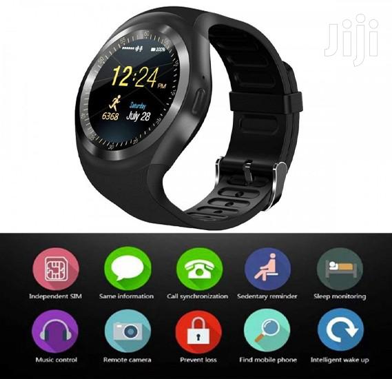 Original Premium, Smart Watch With Smartphone Gold Color.