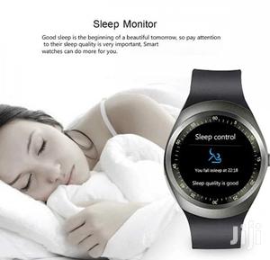 Original Premium, Smart Watch With Smartphone Gold Color.