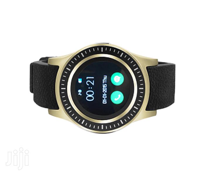 Original Premium, Smart Watch With Smartphone Gold Color.