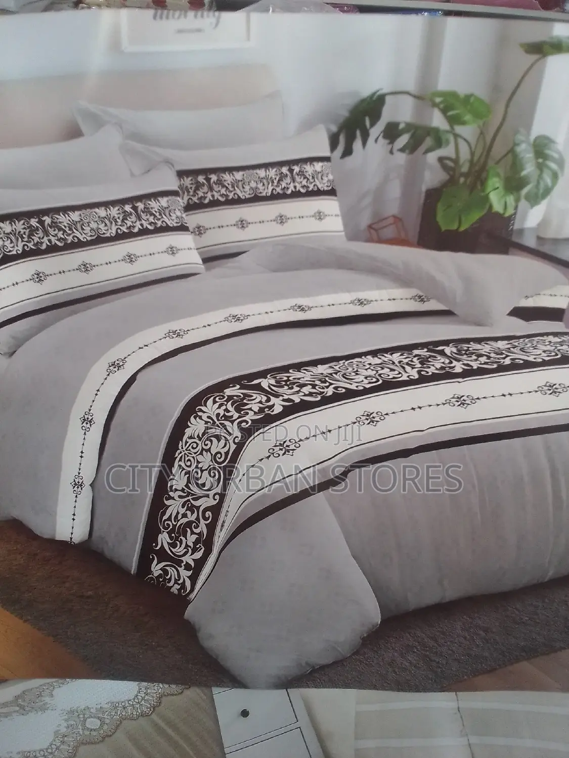 Honey G Duvet Cover Set