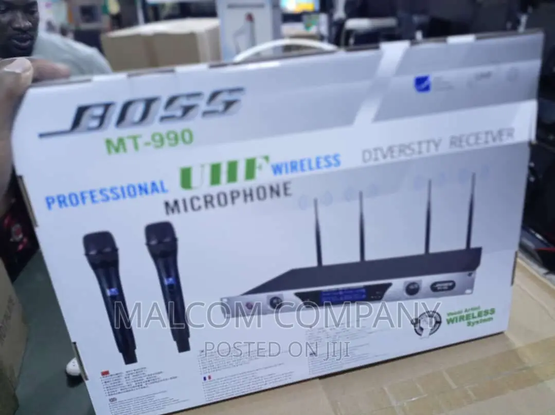 Boss Professional UHF Wireless Microphone
