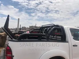 Hilux Metallic Rollbar