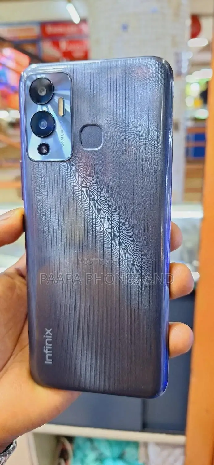 Infinix Hot 12 play 64 GB Black