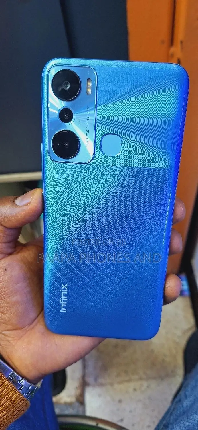 Infinix Hot 20i 64 GB Blue