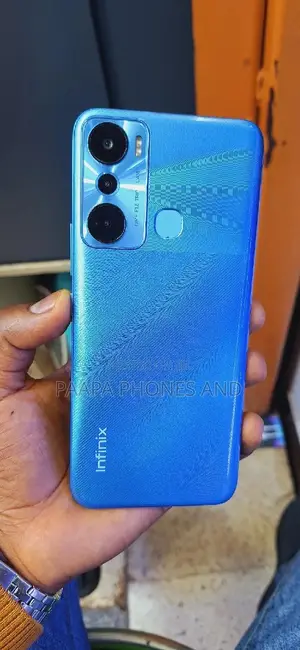 Infinix Hot 20i 64 GB Blue