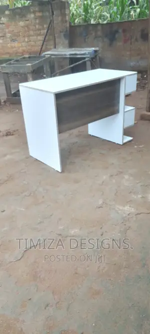 Office Table 3.0