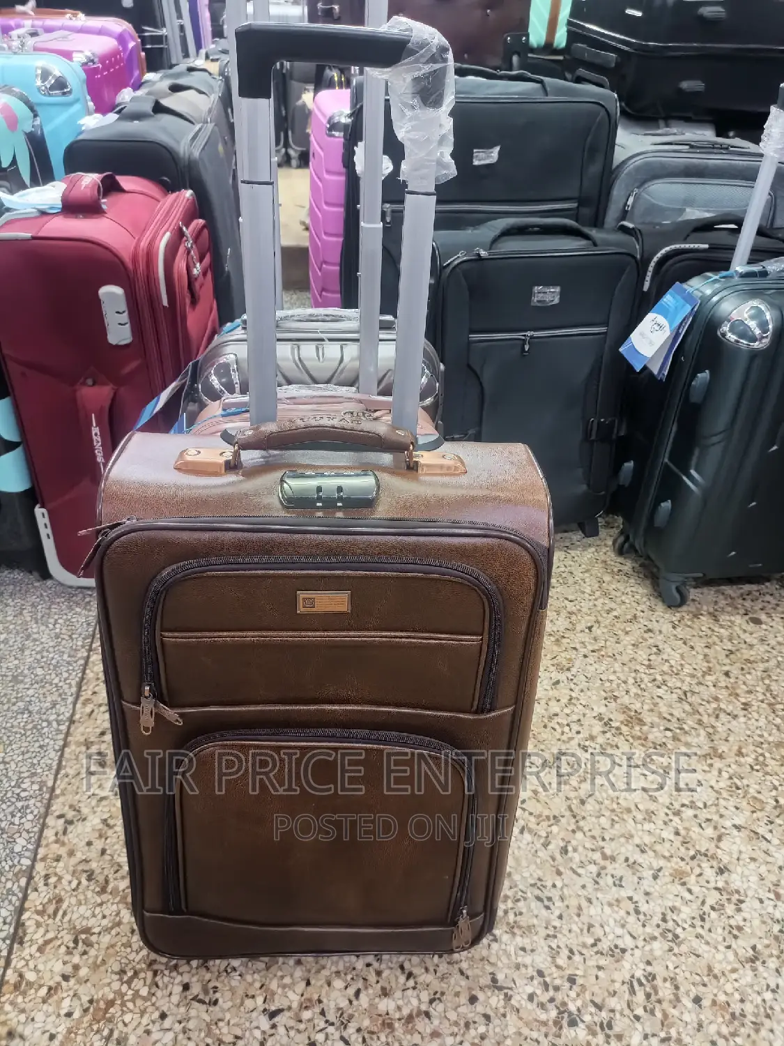 Original Leather Suitcase in Medium Size