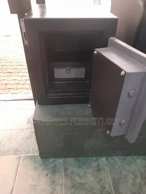 Local Portable Safe 80kgs