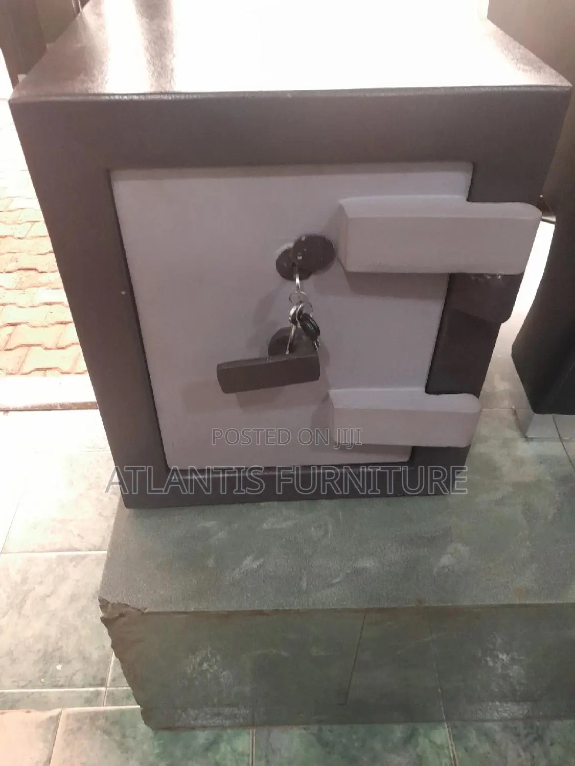 Local Portable Safe 80kgs