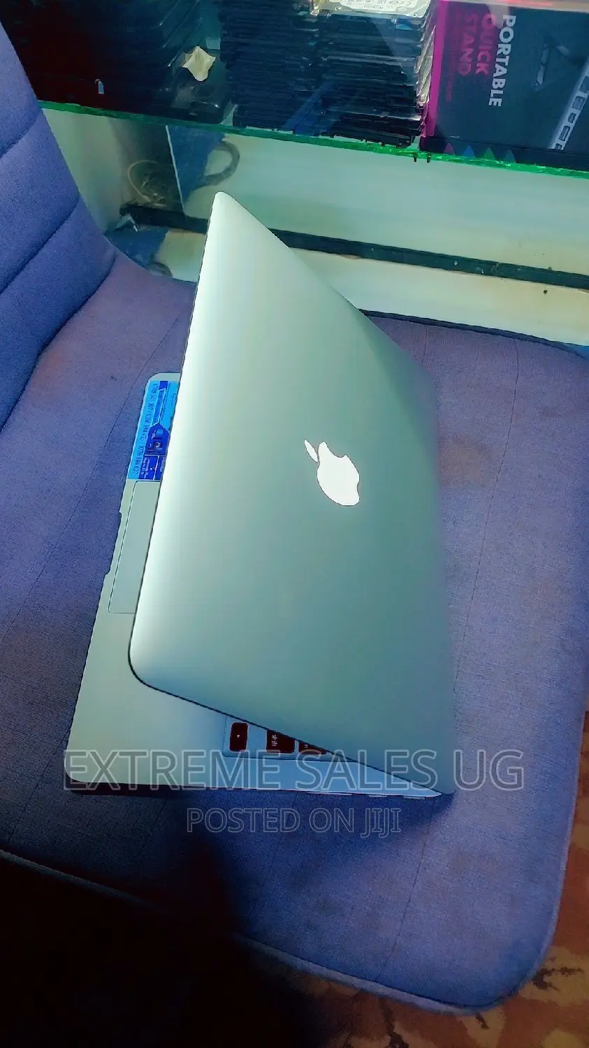 Laptop Apple MacBook Pro 2011 4GB Intel Core I7 HDD 350GB
