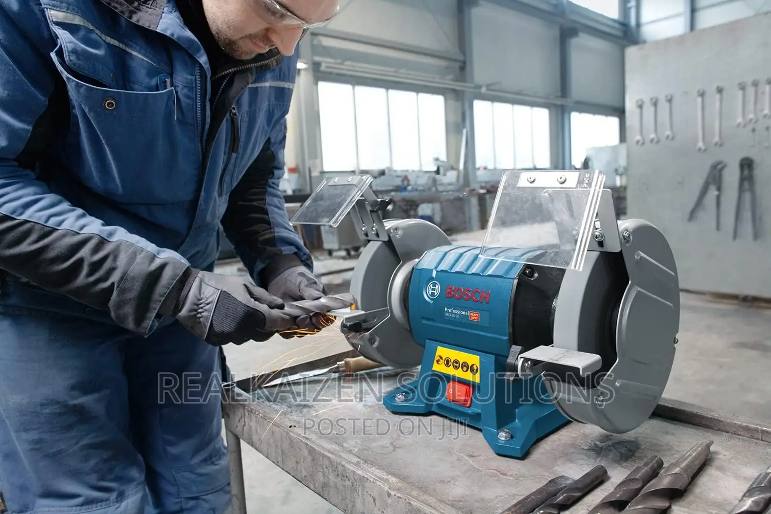 German BOSCH Heavy Duty Double Wheeled Bench Grinder 600W
