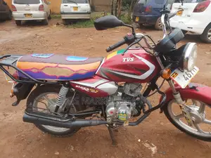 TVS HLX 125 2022 Red
