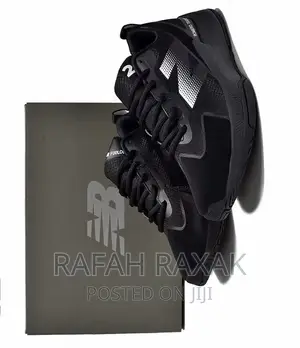 Original Black Running New Balance Sneakers
