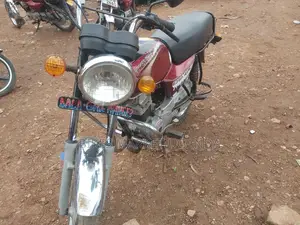 Bajaj Boxer 2017 Red