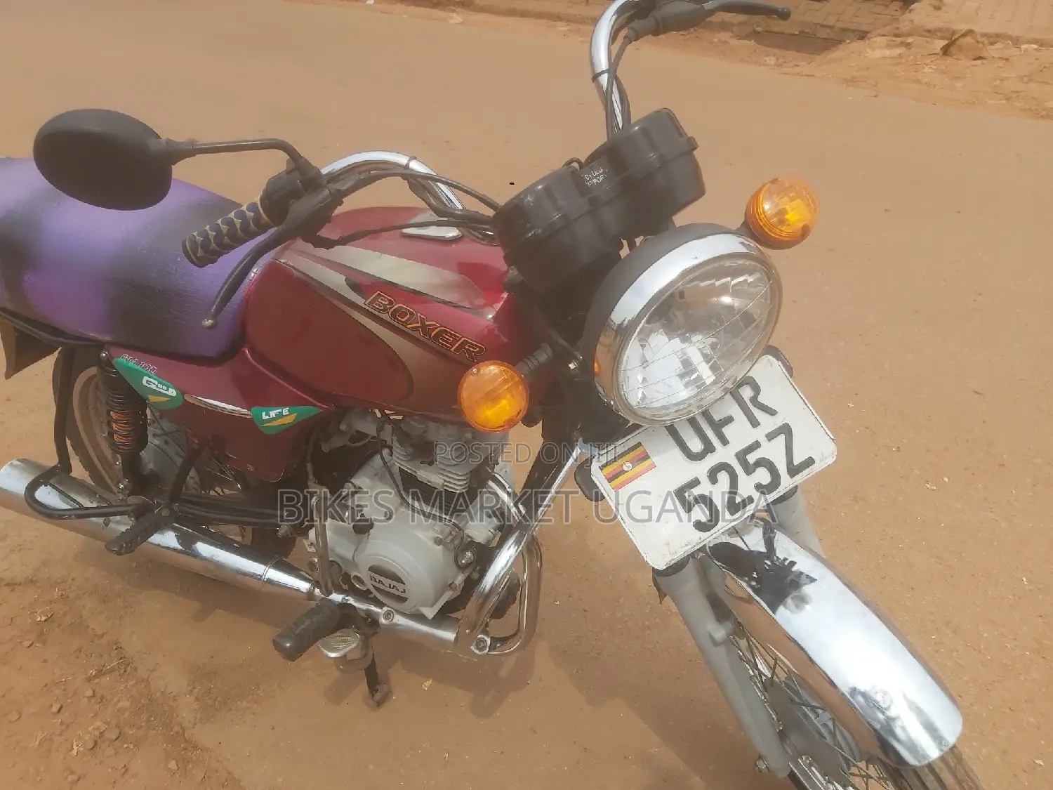 Bajaj Boxer 2022 Red