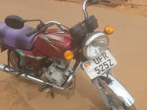Bajaj Boxer 2022 Red